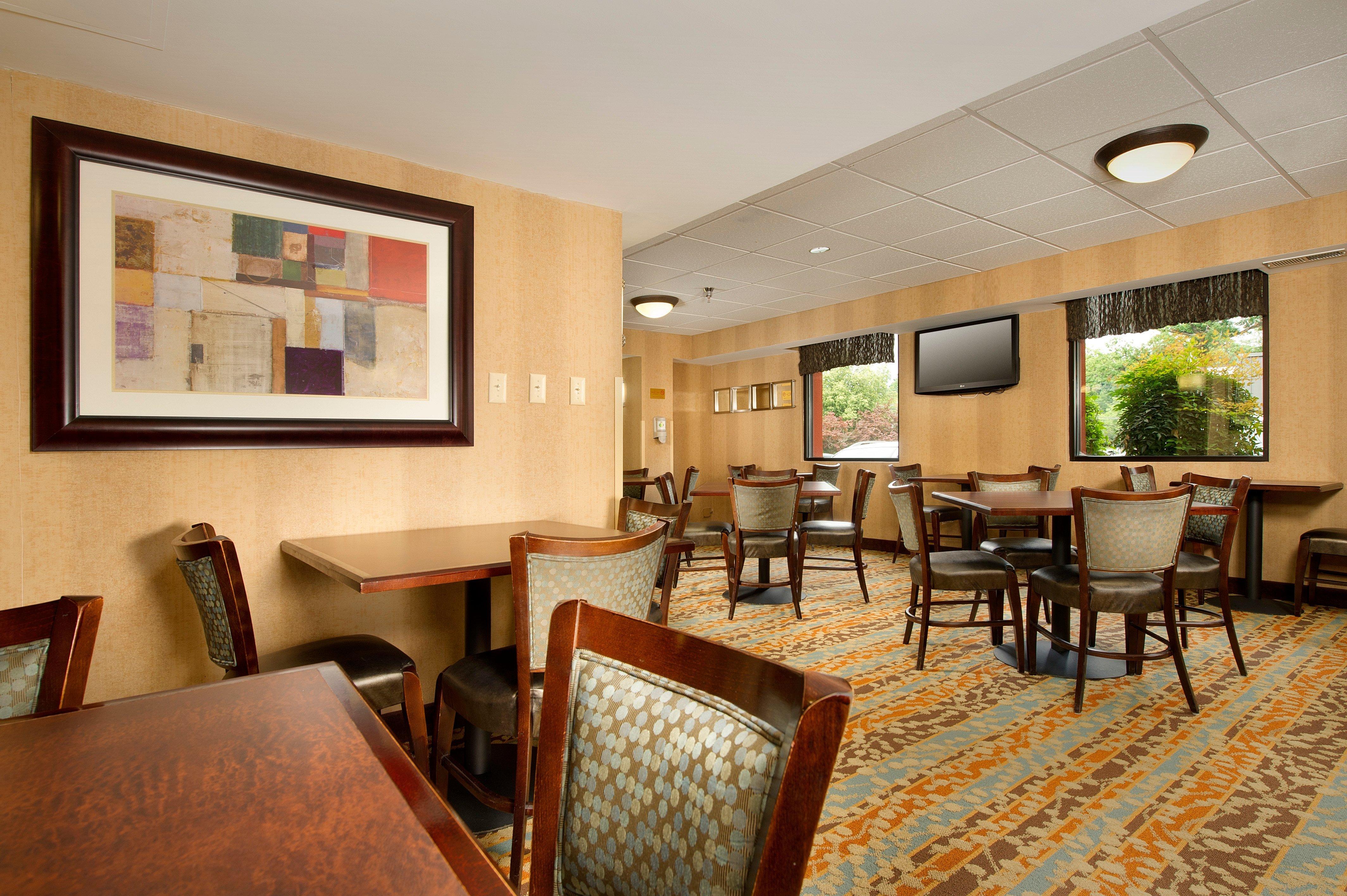 Holiday Inn Express Fairfax-Arlington Boulevard, An Ihg Hotel Exterior foto